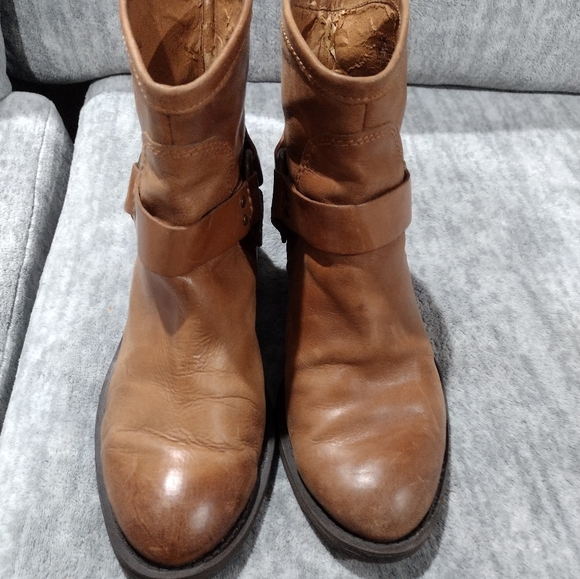 Lucky Brand Bambi Heeled Western Ankle Boots with bootstraps, Women's size 7.5 - Picture 2 of 6